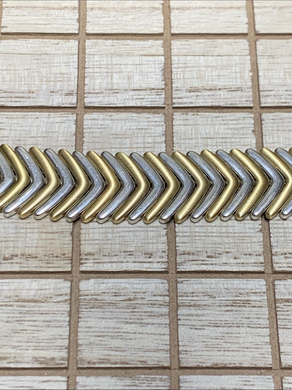 Lucky Brand Chevron Bracelet - Picture 4 of 5